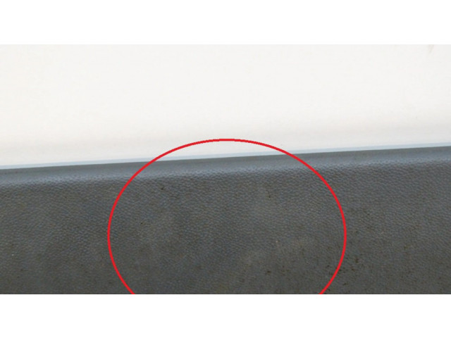 Другая деталь салона