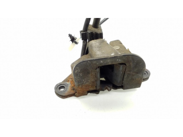 Замок задней крышки