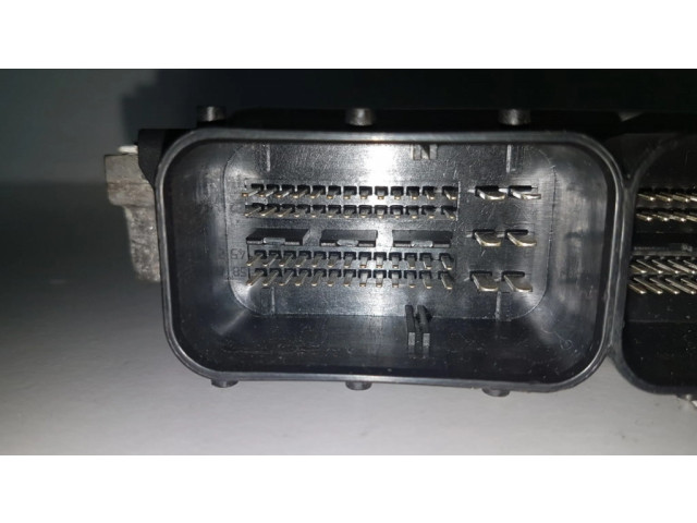 Řídící jednotka A6519007003, A6519014402   Mercedes-Benz GLA W156 2016