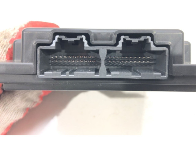 Блок управления 13599065   Chevrolet Camaro