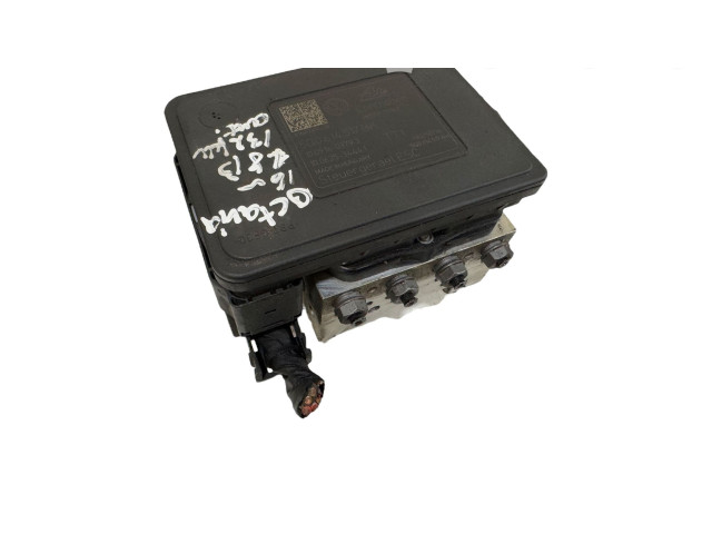 Блок АБС 5Q0614517BK, 10022008284 Skoda Octavia Mk3 (5E) 2013 - 2019 года