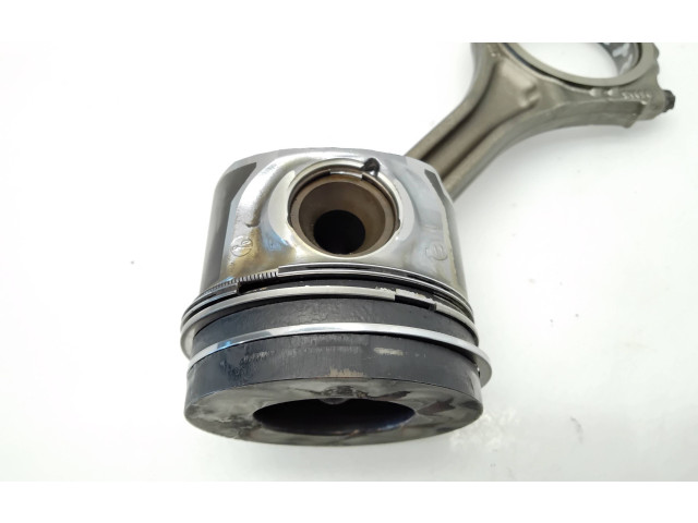  Поршень с шатуном  059AB  Audi A6 S6 C6 4F  