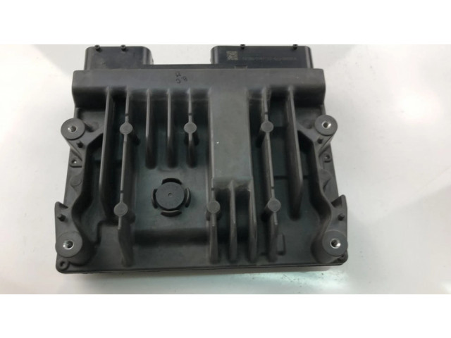 Řídící jednotka 8966133Y70 Toyota Camry 2019