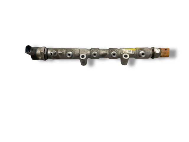 Топливная рампа R03P125MA, 03P089   Skoda Fabia Mk2 (5J)   для двигателя CFWA