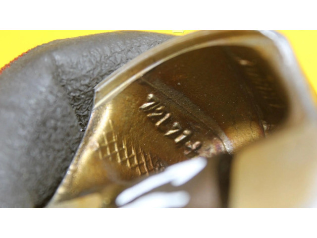  Поршень с шатуном  72L71  Renault Clio IV  