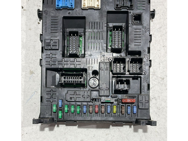 Блок предохранителей 981218998000, 981218998000   Peugeot 5008    