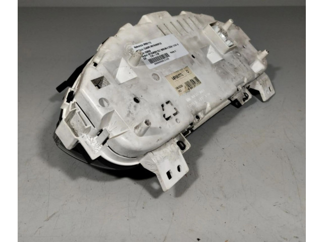 Přístrojová deska Mitsubishi Carisma 1998