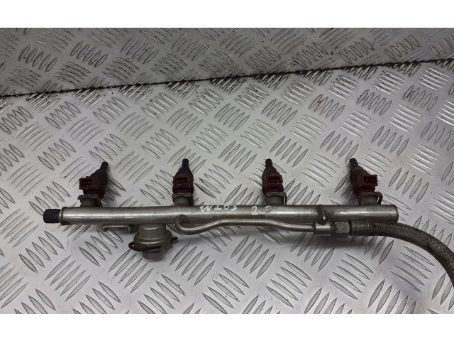 Vstřikovací lišta A1110703095 Mercedes-Benz C W203