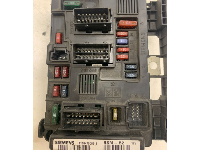 Pojistková skříňka 9643498980, 138152312 Citroen Berlingo 2001