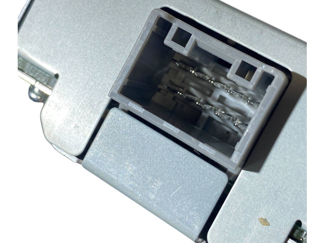 Блок управления 82131SJ020   Subaru Forester SK