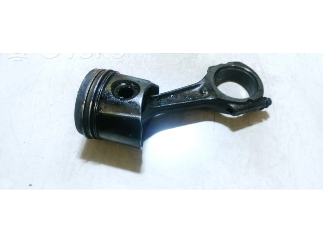 Поршень с шатуном Rover 25 для дизельного двигателя 2.0