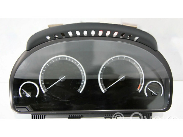 Přístrojová deska BMW X5 F15 2015 K002592, 62108795235