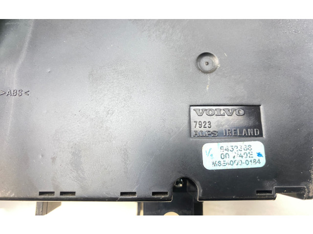 Блок управления климат-контролем 9452368 Volvo S60