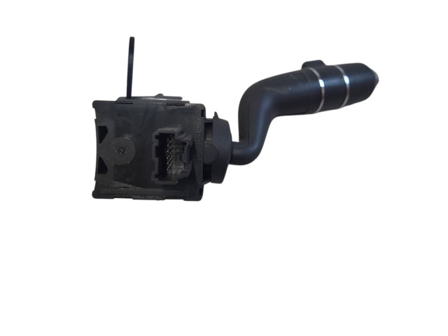 Ручка поворотов/ фонарей 8W8313335   Jaguar  XF X250  2007 - 2015 года