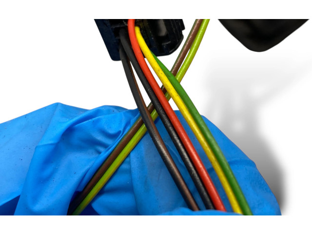 Зеркало электрическое Citroen C4 I Picasso 2006-2013 года