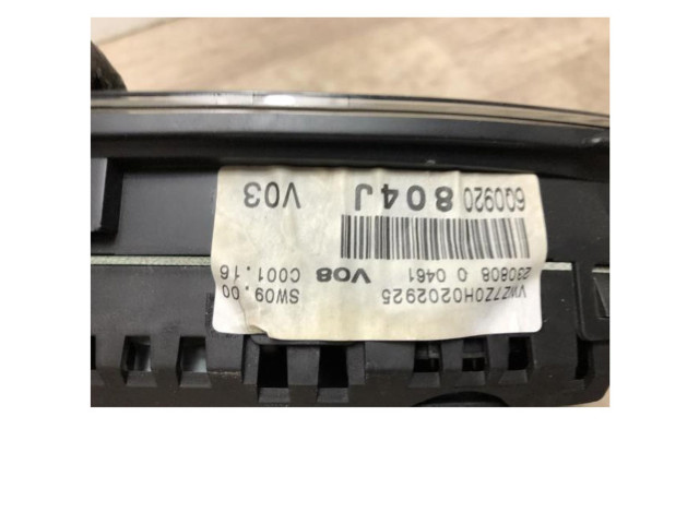 Панель приборов    Volkswagen Polo       