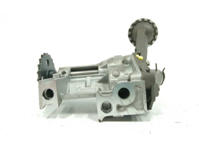 Масляный насос  K9K666 8200307174  Dacia Duster 1.5