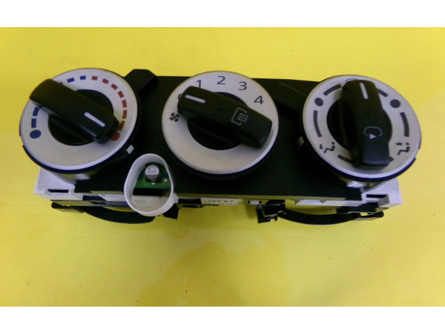 Блок управления климат-контролем 69657032 Mitsubishi Colt