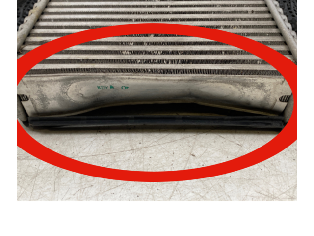 Интеркулер  95B145803A, 95B117339   Porsche Macan (95B) 