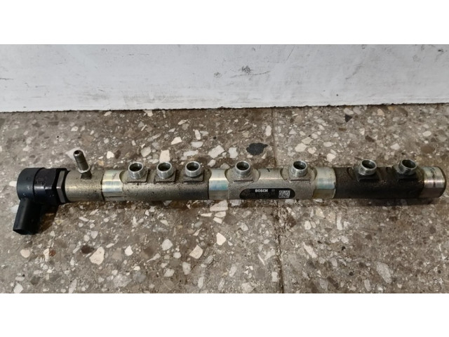 Vstřikovací lišta 779249204, 0281002738 BMW 7 E65 E66 pro naftový motor 4.5