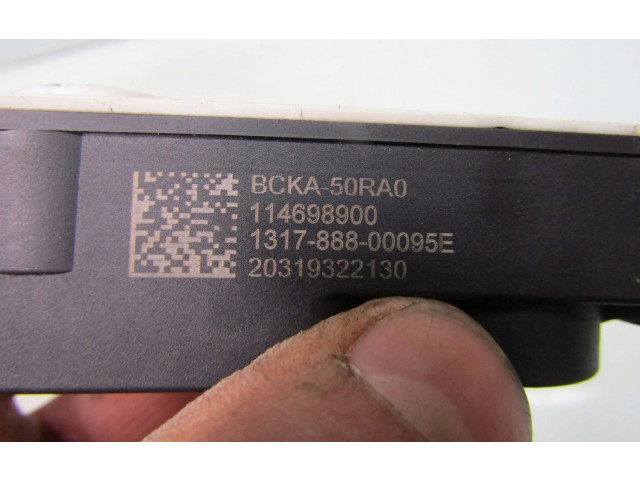 Диффузор     BCKA50RA0, 114698900    Mazda MX-30 