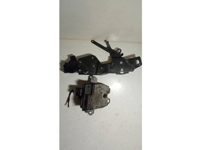 Zámek zadních dveří    Land Rover Range Rover Sport L320 2011