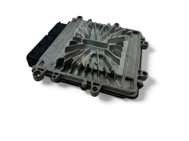 Блок управления двигателем Блок управления 30729826A, 0281012103 Volvo V70