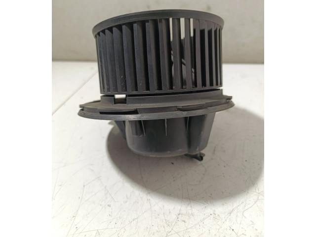 Вентилятор печки 1K1819015, 1K1819015C Volkswagen Caddy