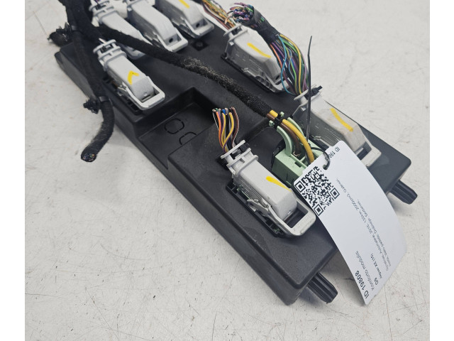 Блок комфорта GX7314F041AJ Jaguar XE