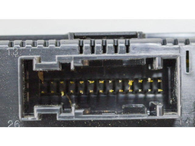 Включатель регулировки салона