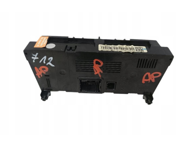 Блок управления климат-контролем 96738323XT   Peugeot 5008