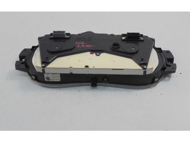 Панель приборов P8200377739, P8200377739   Dacia Logan I       