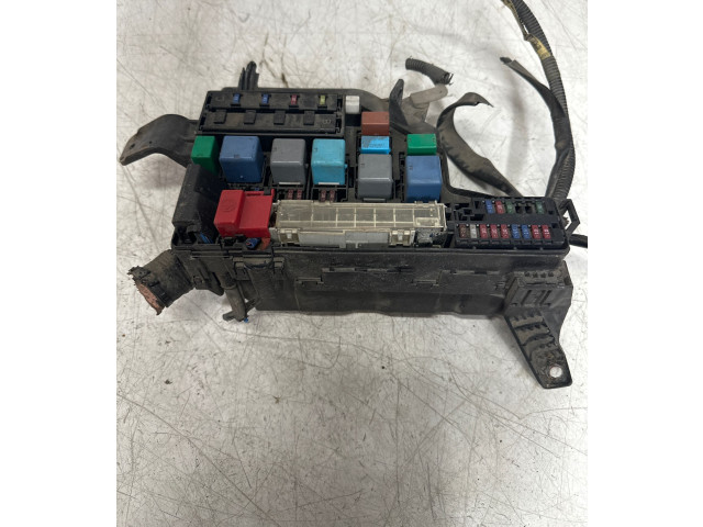 Блок предохранителей 3949 Honda FR-V