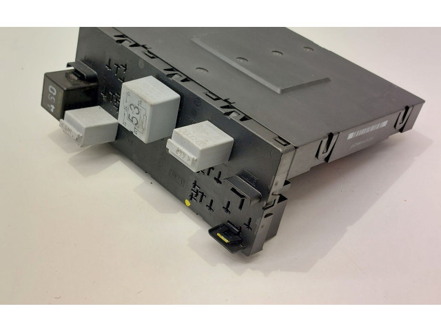 Блок предохранителей 8P0907279N   Audi A3 S3 8P    