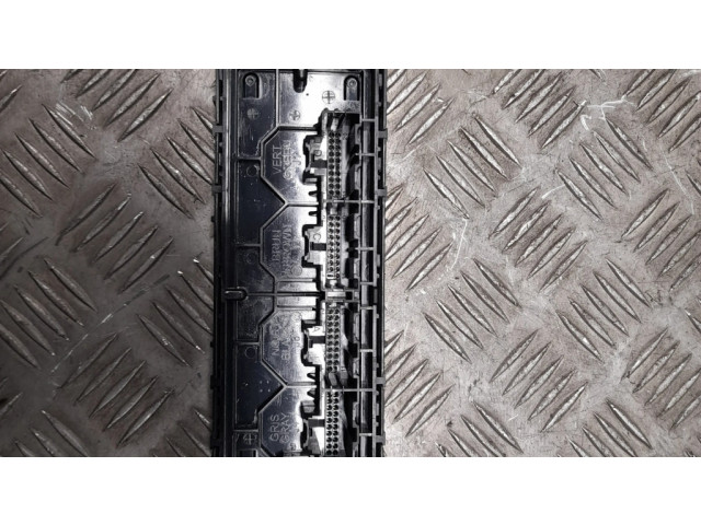 Блок управления климат-контролем 13598156   Chevrolet Camaro