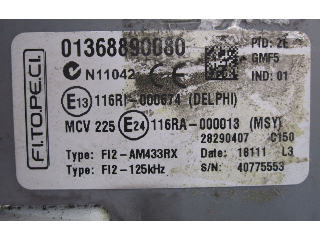 Блок предохранителей 01368890080 Citroen C5