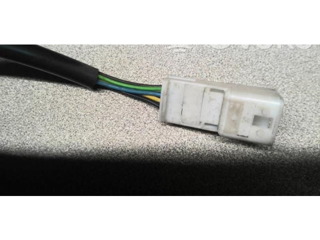 Зеркало электрическое        Dacia Duster  2010 - 2017 года   