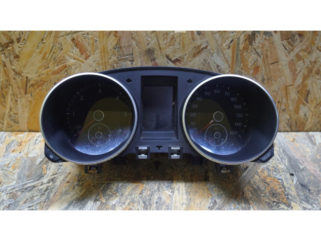 Панель приборов 5K0920960N Volkswagen Golf VI