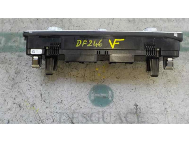 Блок управления климат-контролем 83A820043JIMJ, 83A820043J   Audi A1