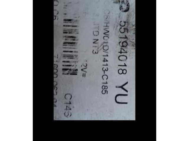 Блок управления двигателя 55194018YU   Opel Combo C