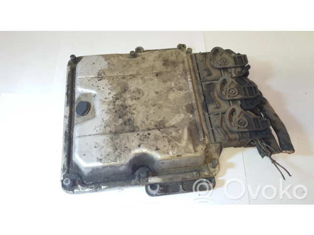 Řídící jednotka 0281010556, 8200153946 Renault Laguna II 2002