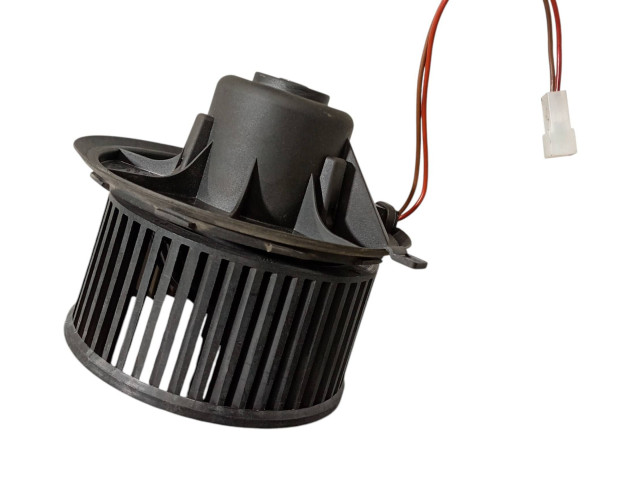 Вентилятор печки    52479327, 0130063102   Renault Twingo I