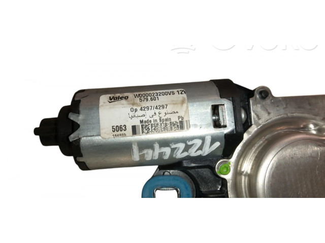 Моторчик заднего дворника W000023200VS    Volvo V70