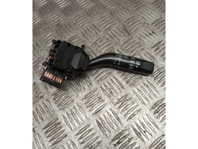 Ручка стеклоочистителей Mazda Premacy