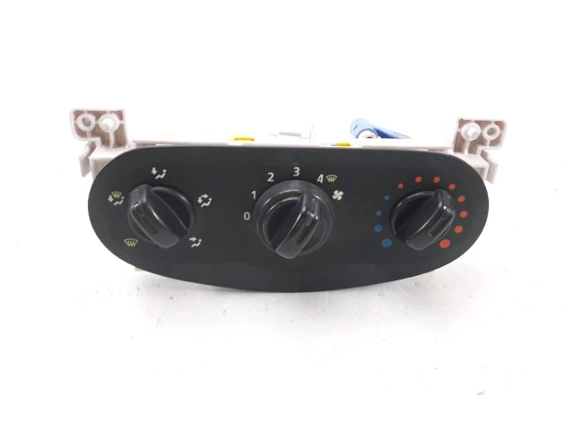 Блок управления климат-контролем 6001551696, J2-7076P Dacia Sandero