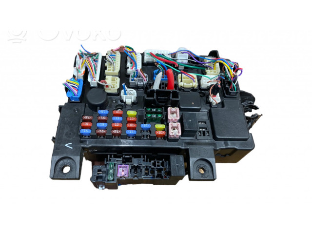 Блок предохранителей 8637A860, 4813001058 Mitsubishi Outlander