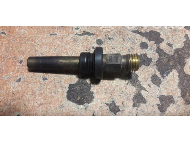 Vstřikovač 0437502047 Mercedes-Benz E W124