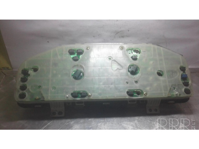 Панель приборов WGCB80 Mazda Premacy