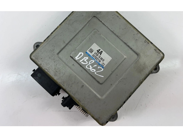 Блок управления двигателем Блок управления LF5018881E Mazda 3 I