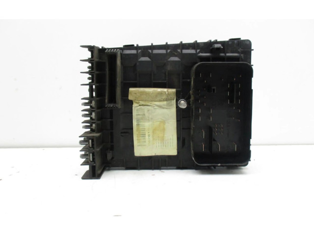 Pojistková skříňka 1K0937125A Volkswagen Caddy